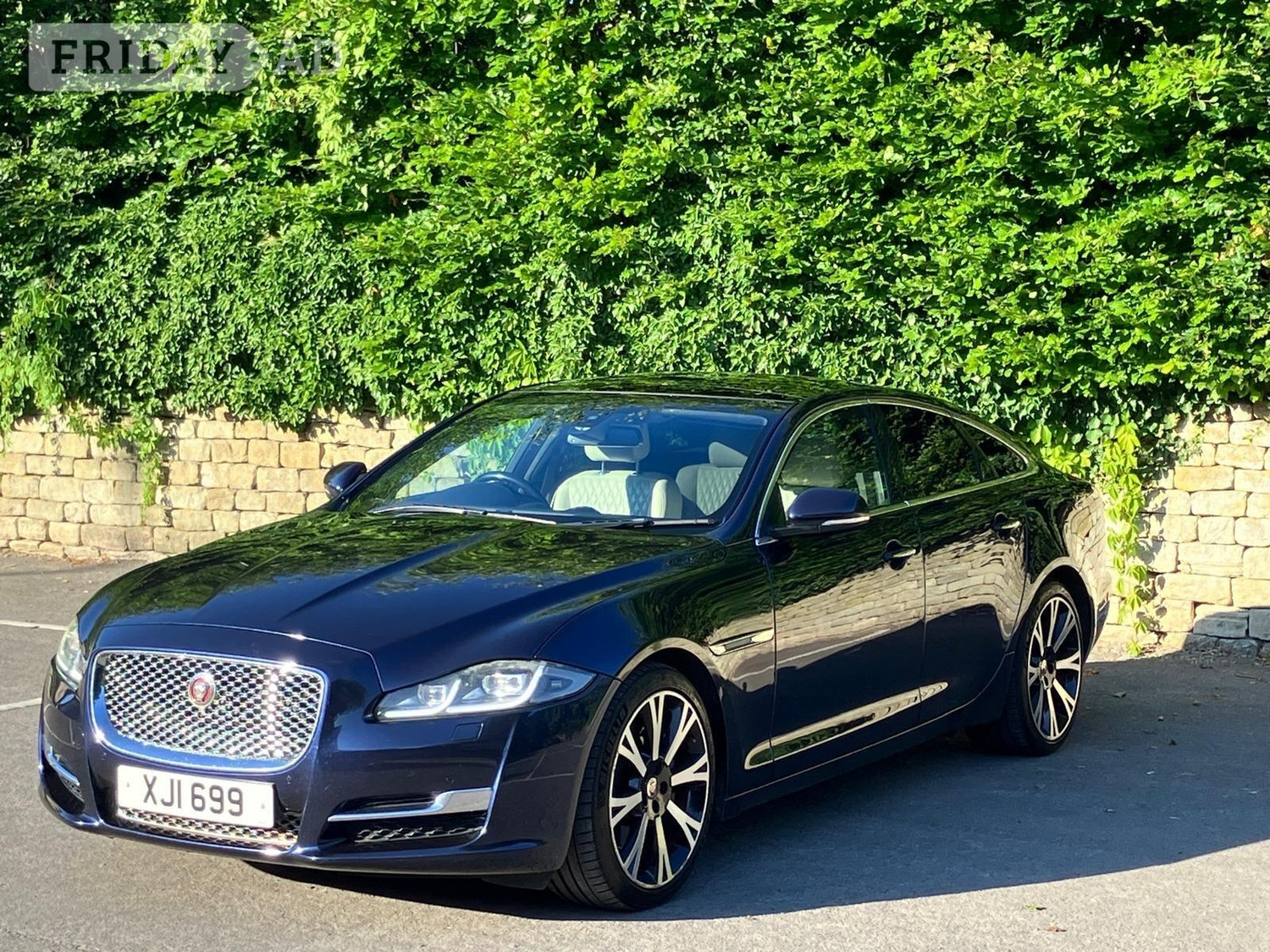 Jaguar XJ 2018 - Cars in Wantage