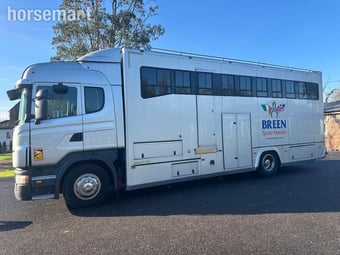 SCANIA  Scania Horsebox