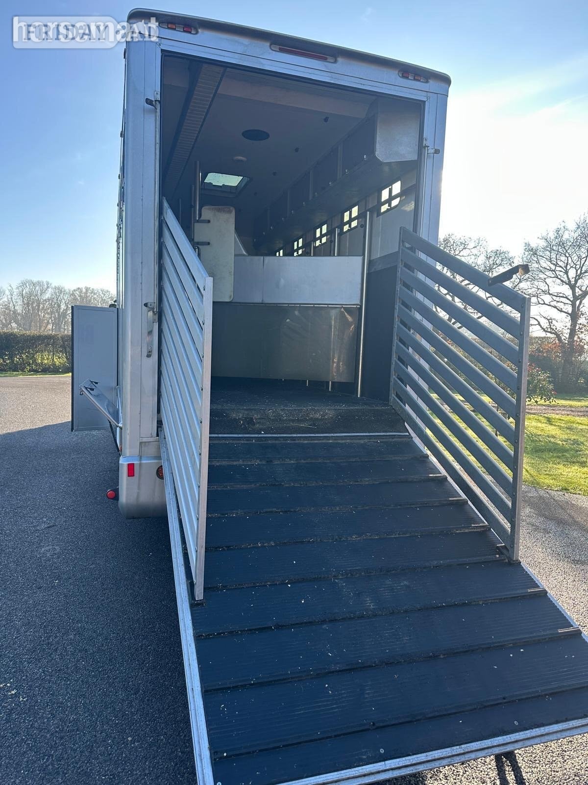 SCANIA  Scania Horsebox - Trailers & Horseboxes in Southwell