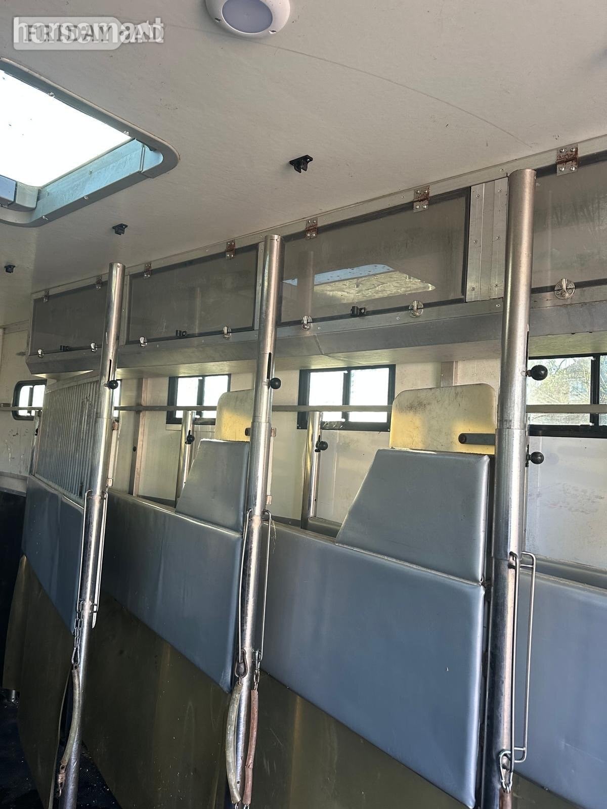 SCANIA  Scania Horsebox - Trailers & Horseboxes