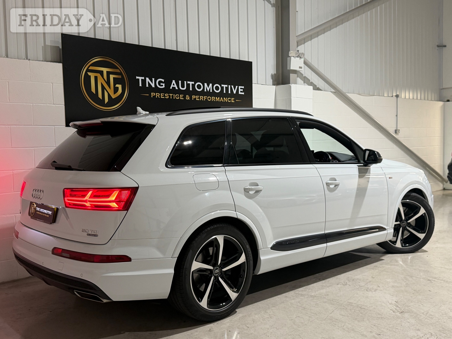 Audi Q7 2018 - Cars