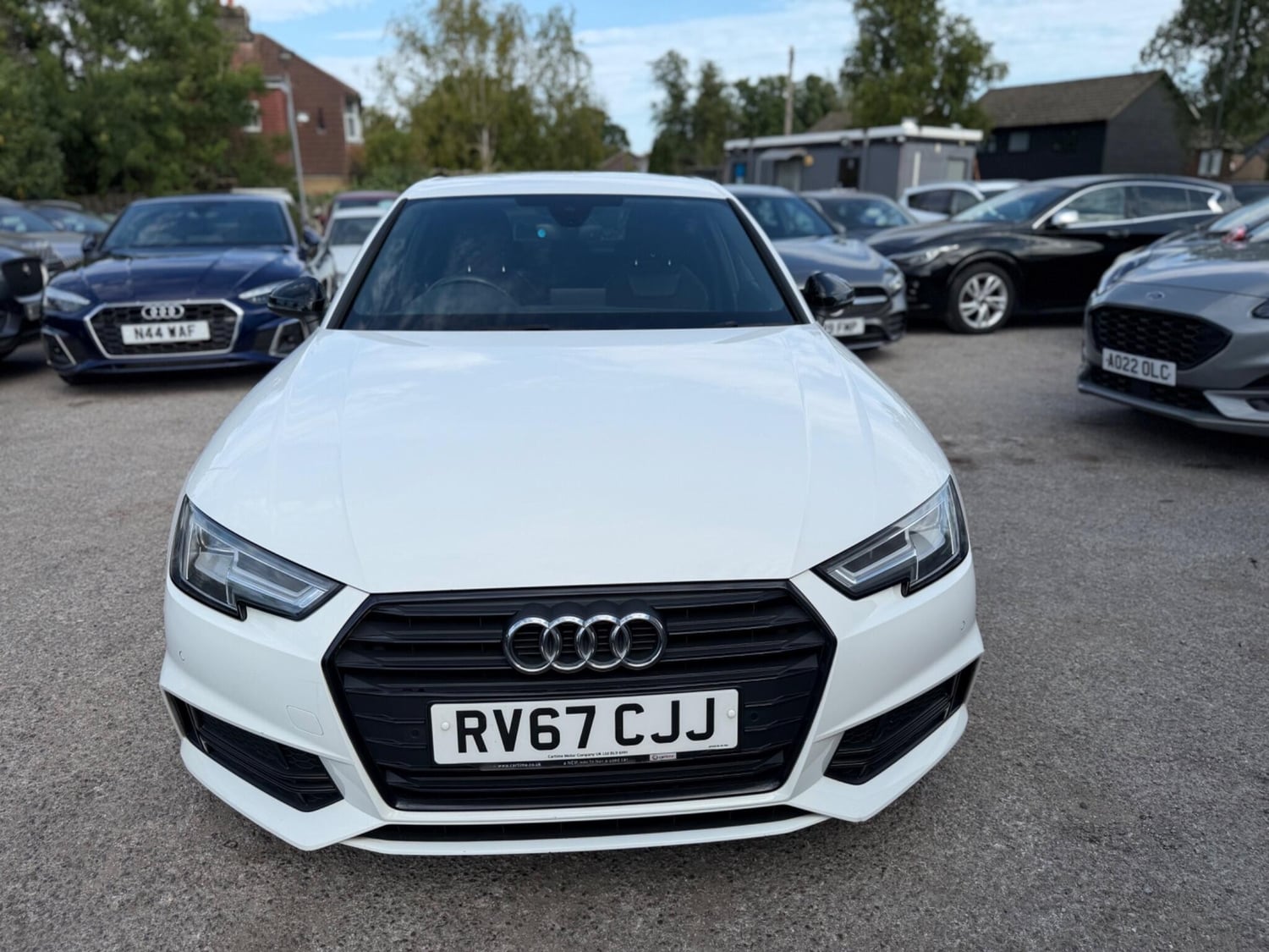 Audi A4 2017 - Cars