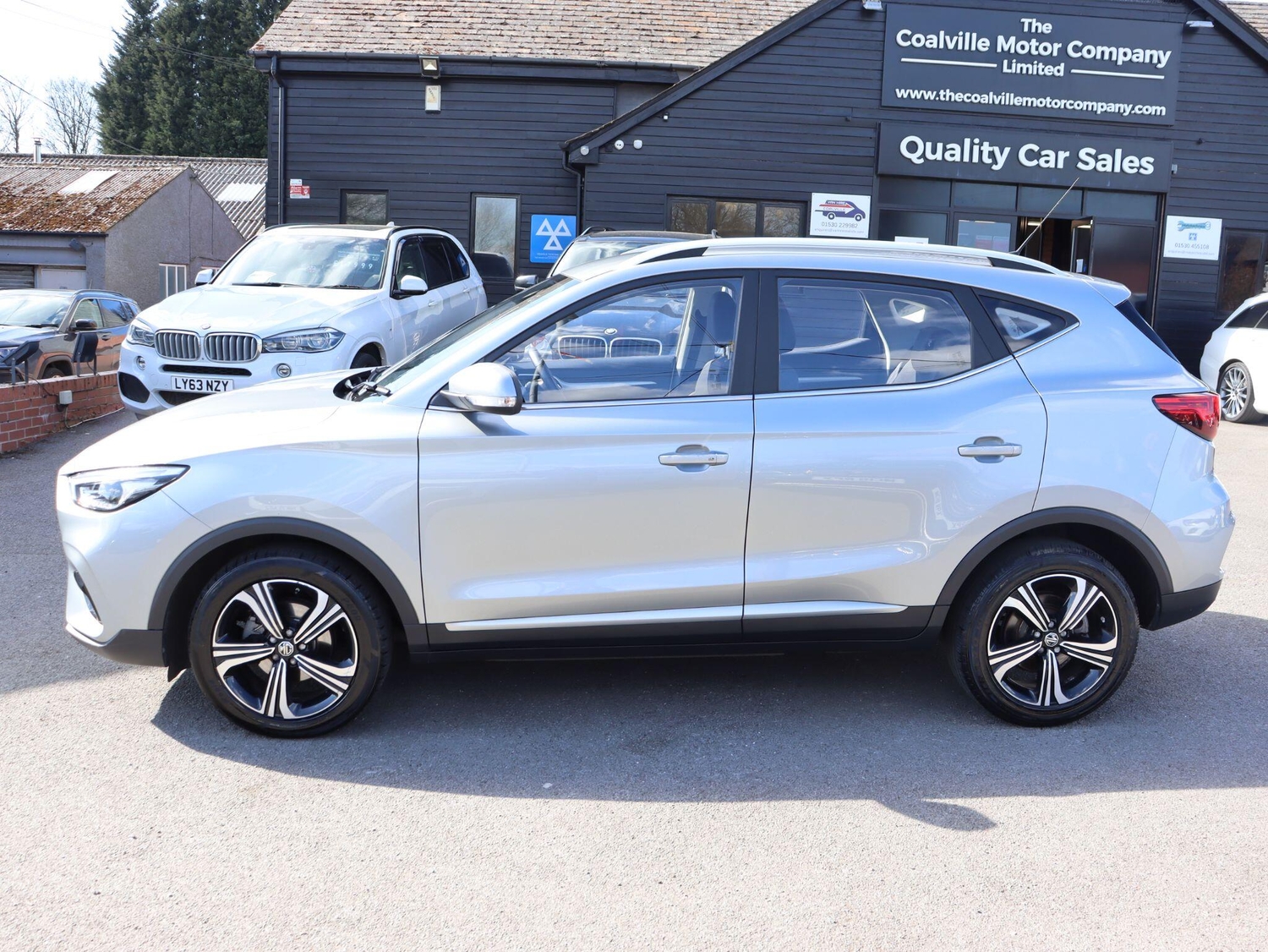 MG ZS 2022 - Cars