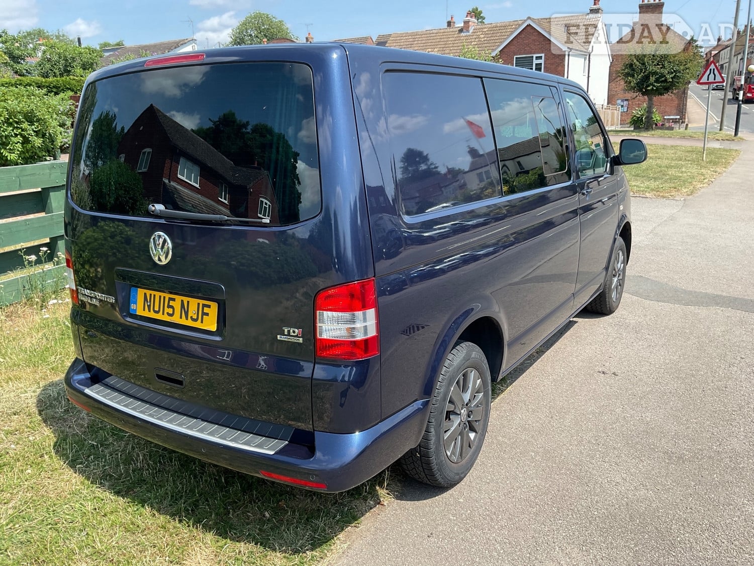 Volkswagen Transporter 2015 - Cars