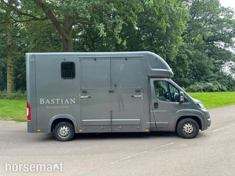 Equtio Bastian 3.5tonne Peugeot Horsebox