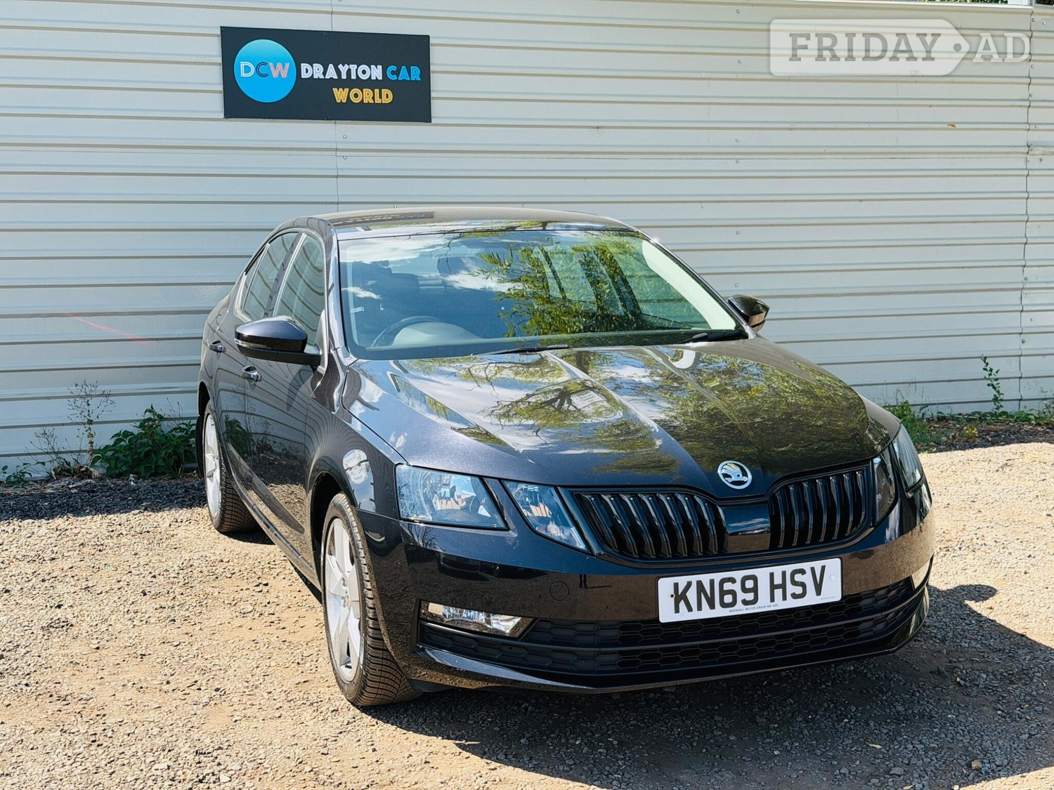 Skoda Octavia 2019 in Hillingdon