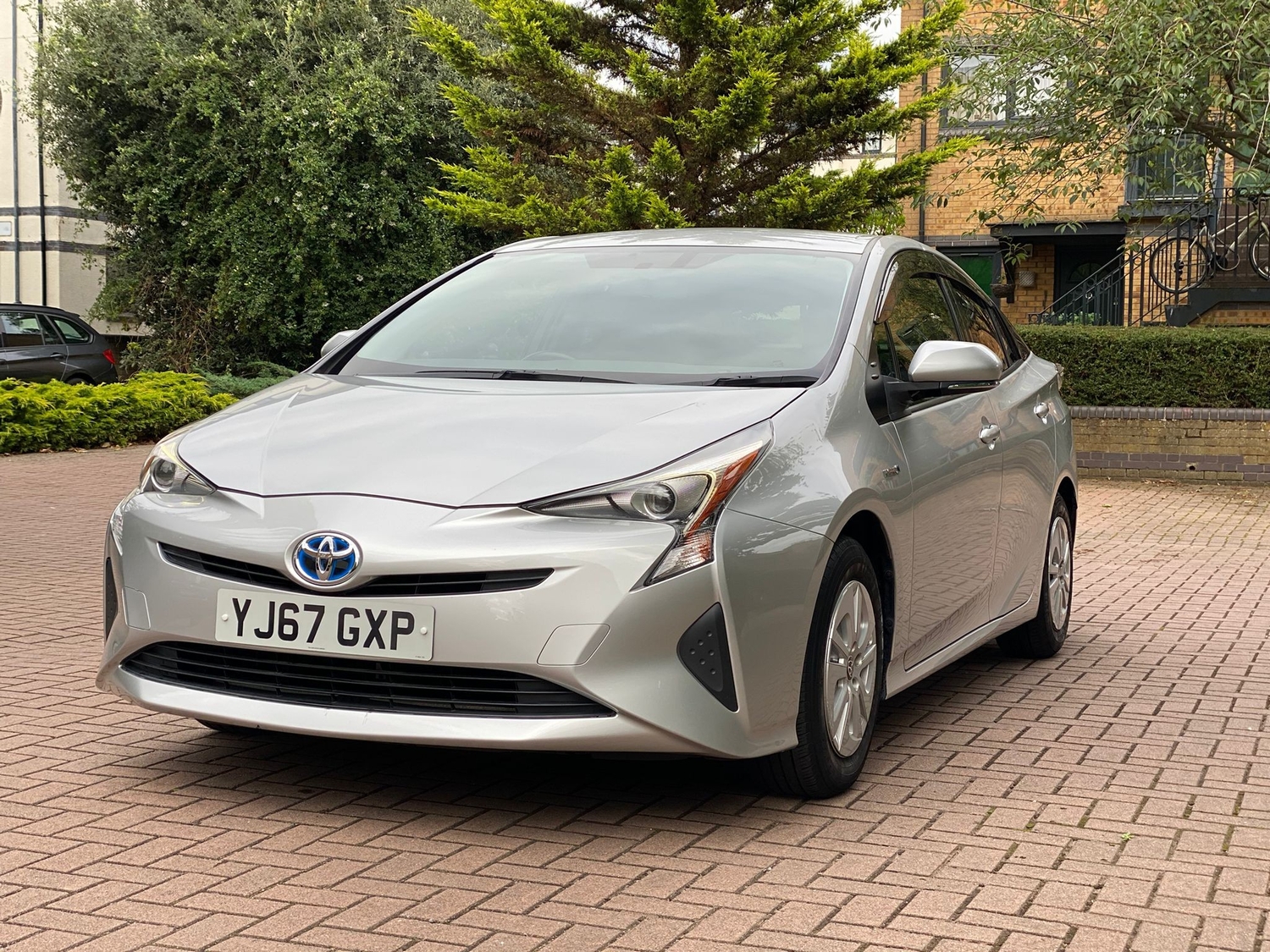 [ berth ]Toyota Prius
