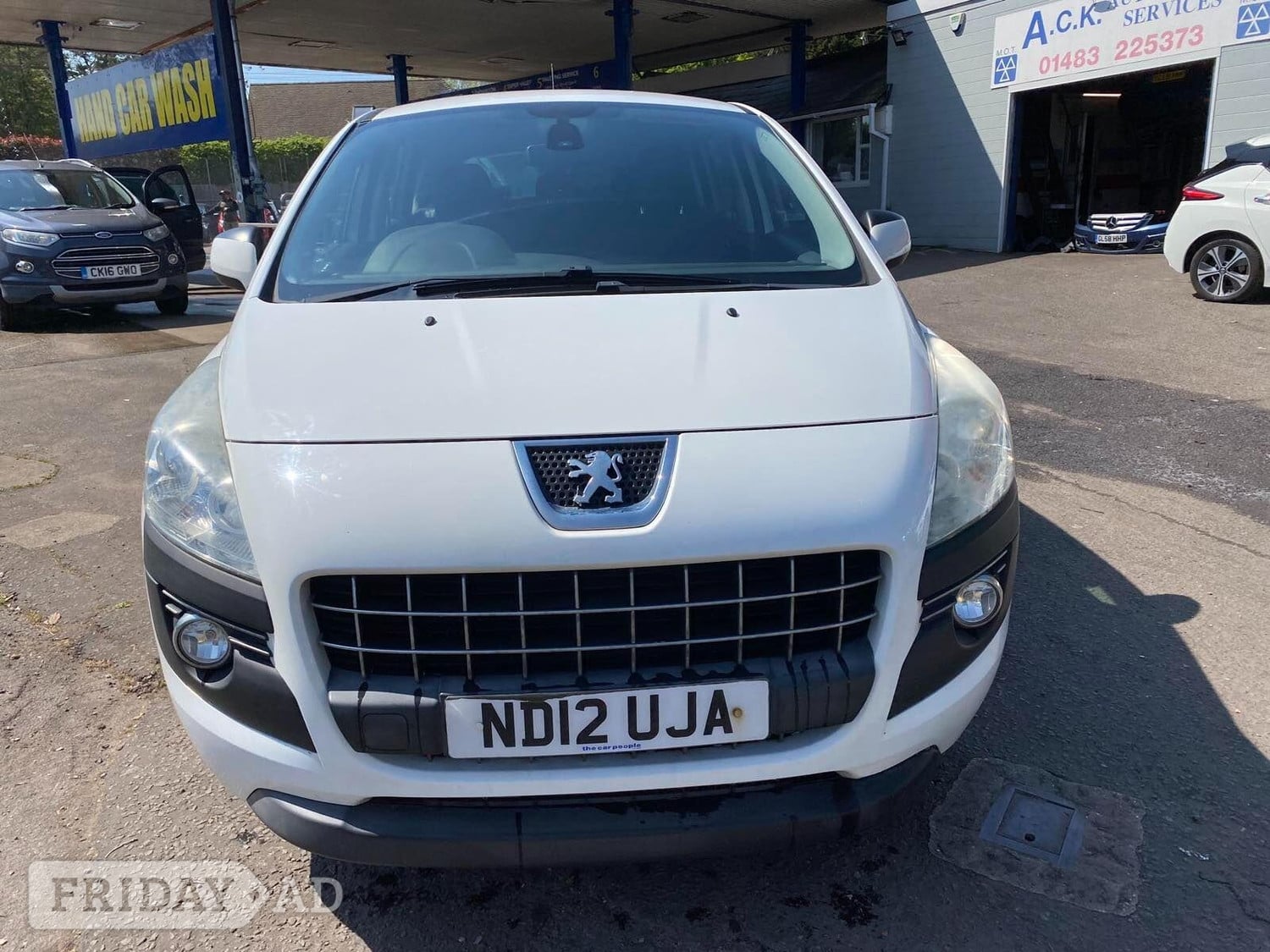 [ berth ]Peugeot 3008