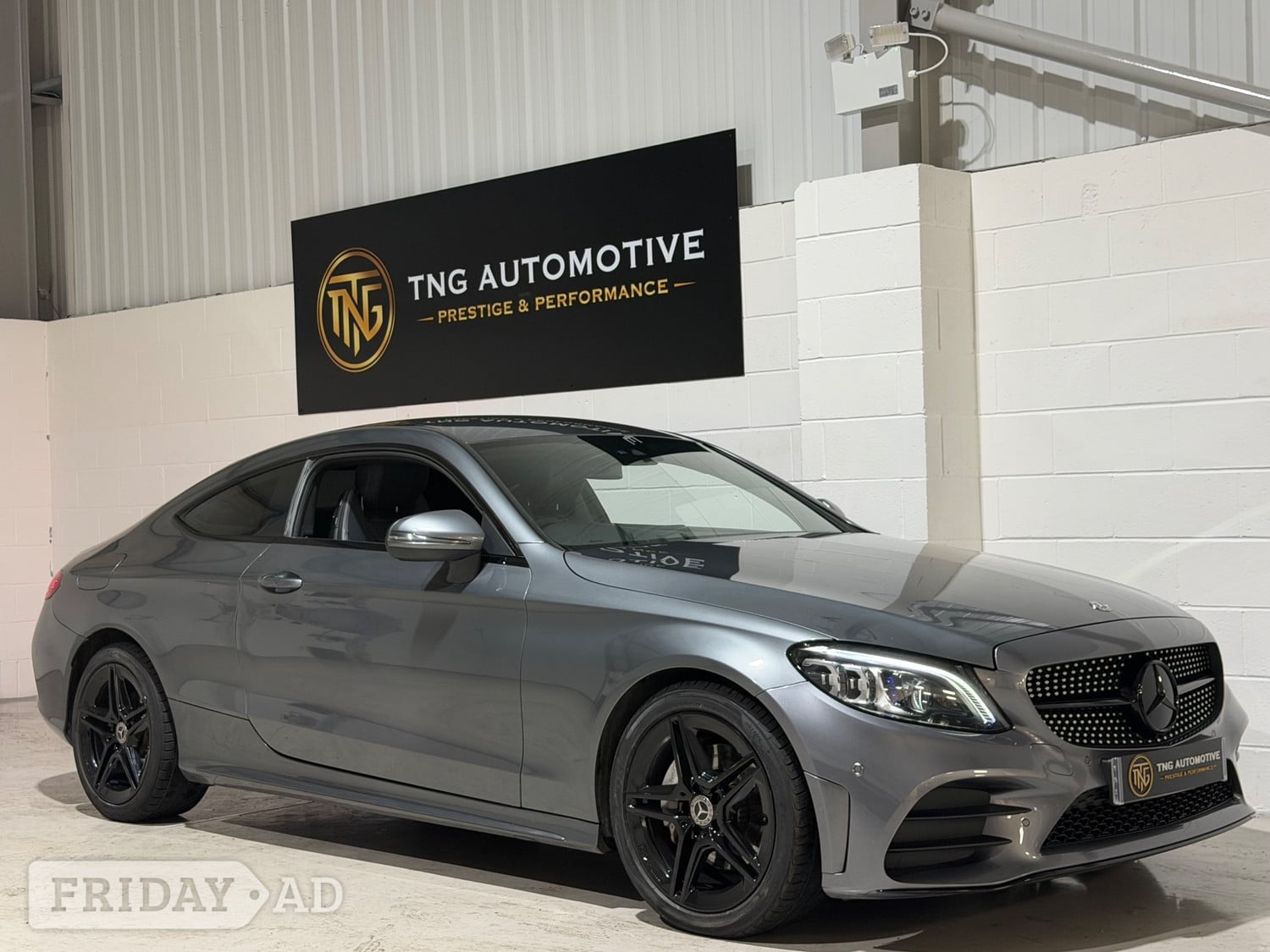 [ berth ]Mercedes-Benz C Class