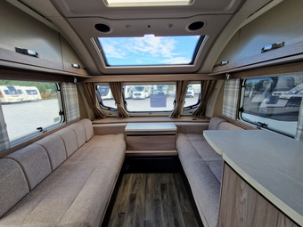 Swift Challenger Grande 635 SE 2025