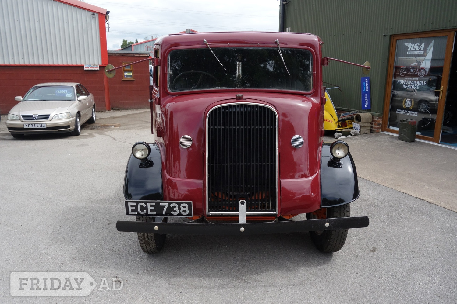 Ford LTD 1943 - Vans & Commercial Vehicles in Rugeley