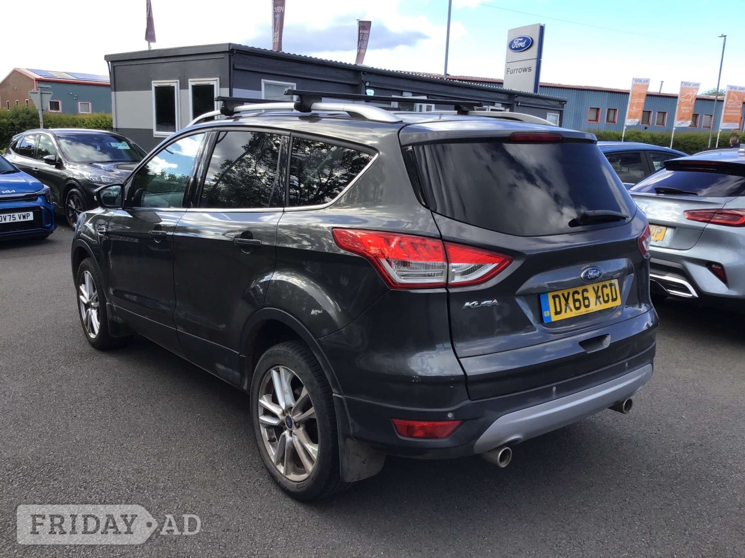 [ berth ]Ford Kuga
