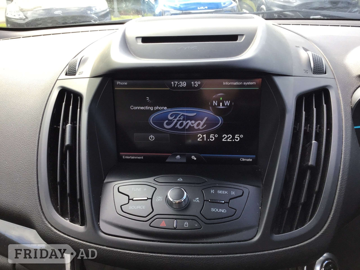 Ford Kuga 2016 - Cars