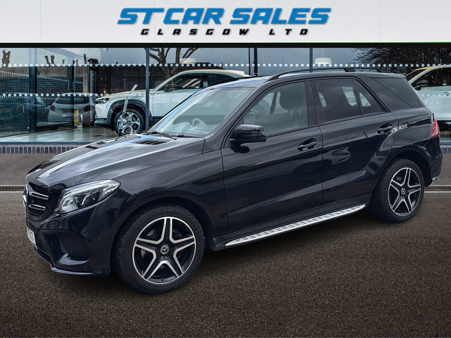 [ berth ]Mercedes-Benz GLE