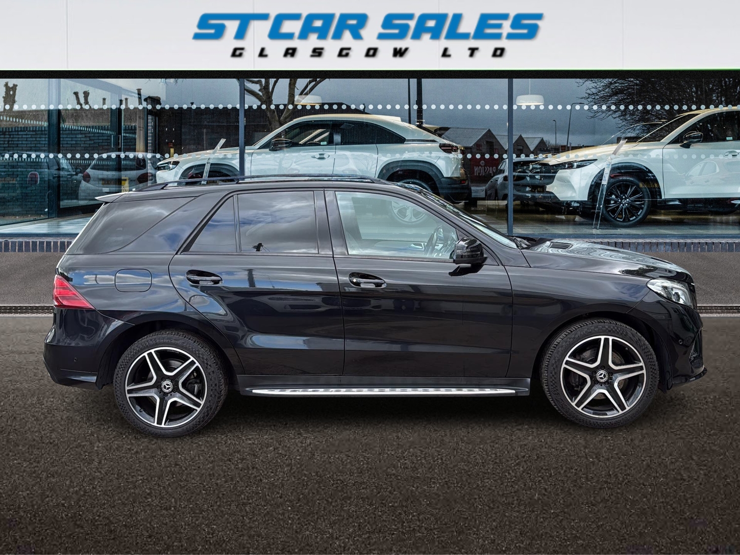 Mercedes-Benz GLE 2018 - Cars