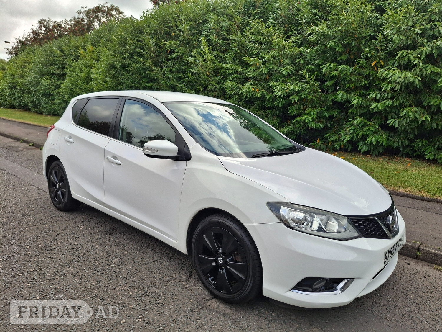 Nissan Pulsar 2015 - Cars in Glasgow