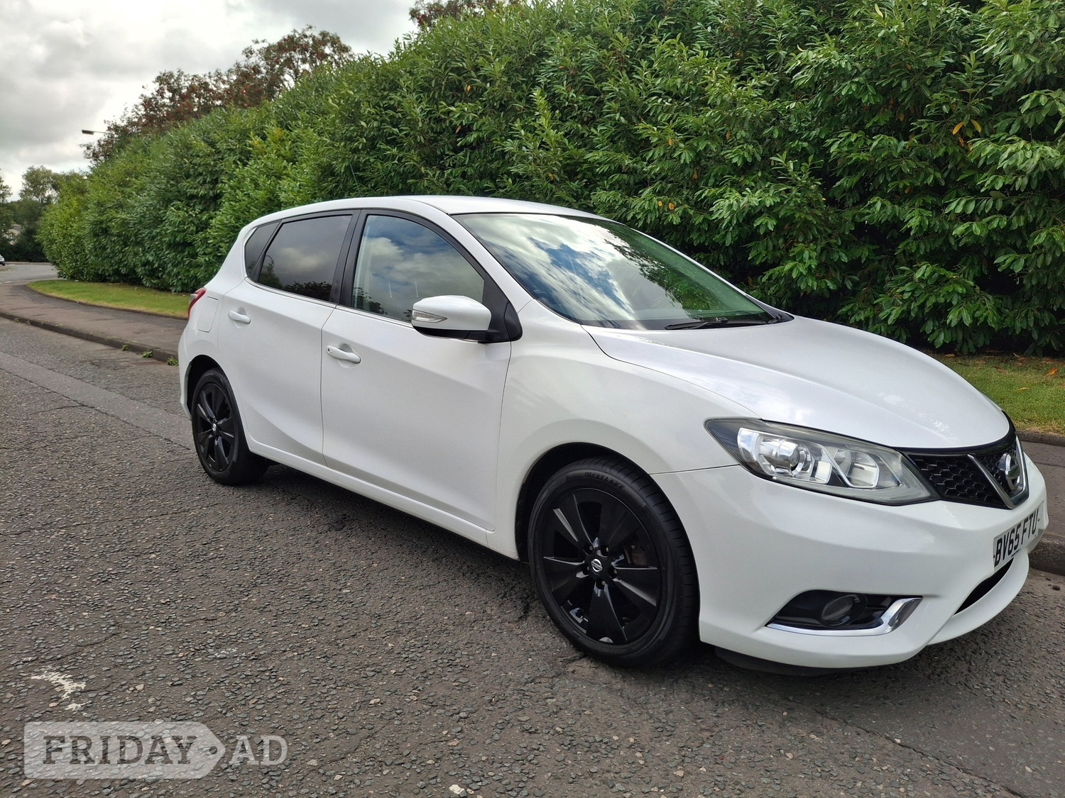 Nissan Pulsar 2015 - Cars