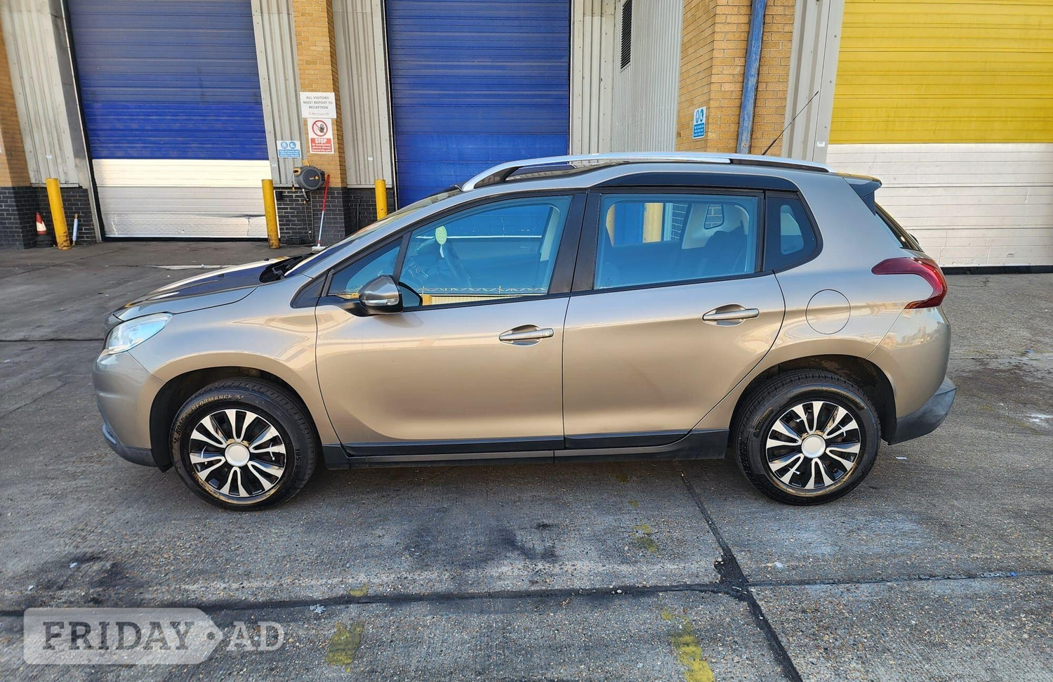 Peugeot 2008 2017 - Cars