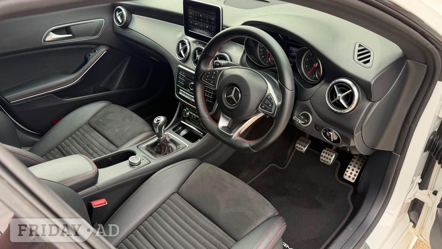 Mercedes-Benz CLA Class 2018 - Cars