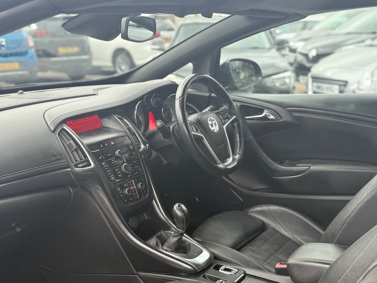 Vauxhall Cascada 2014 - Cars