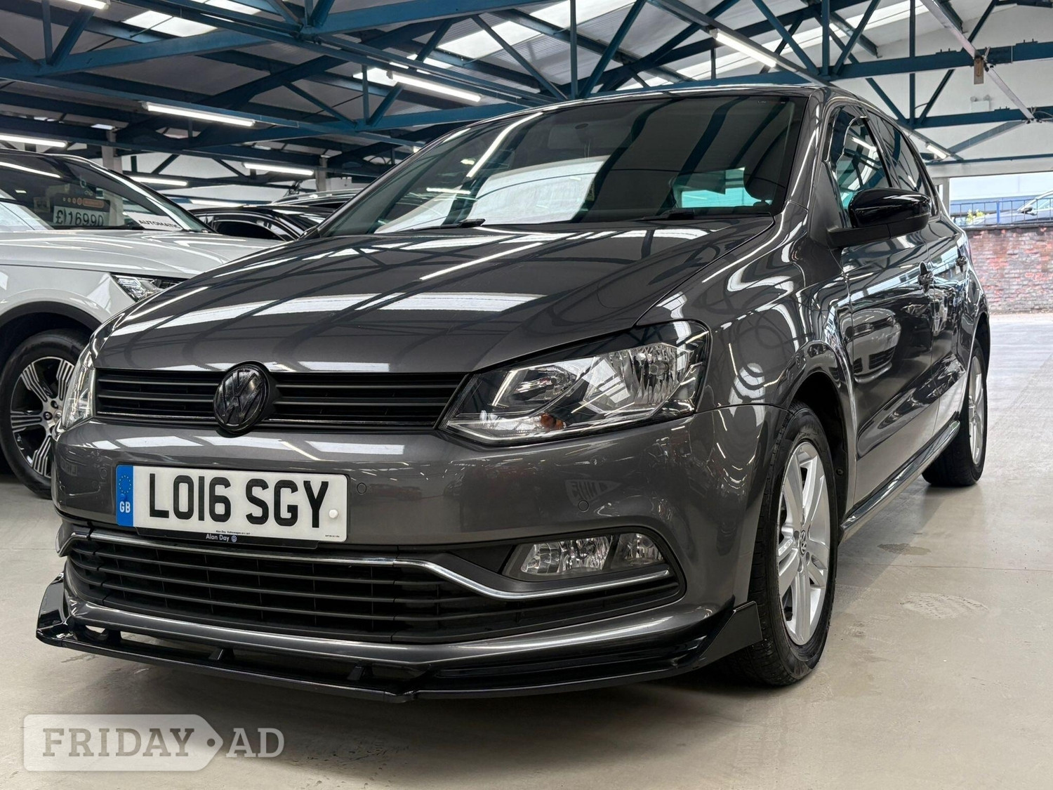 [ berth ]Volkswagen Polo