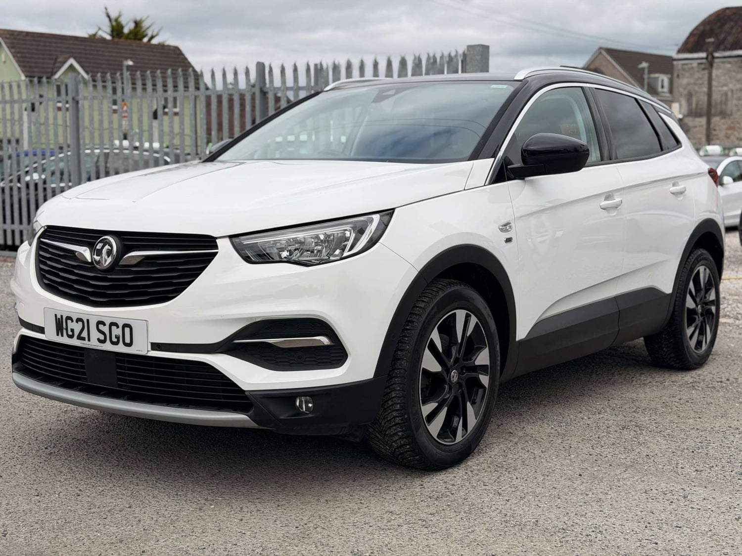 [ berth ]Vauxhall Grandland X