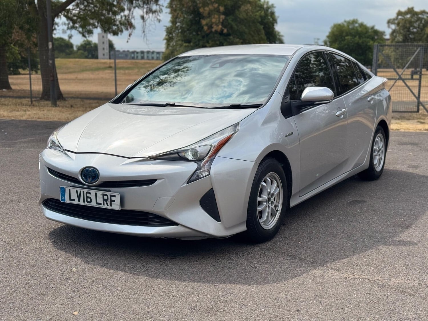 [ berth ]Toyota Prius
