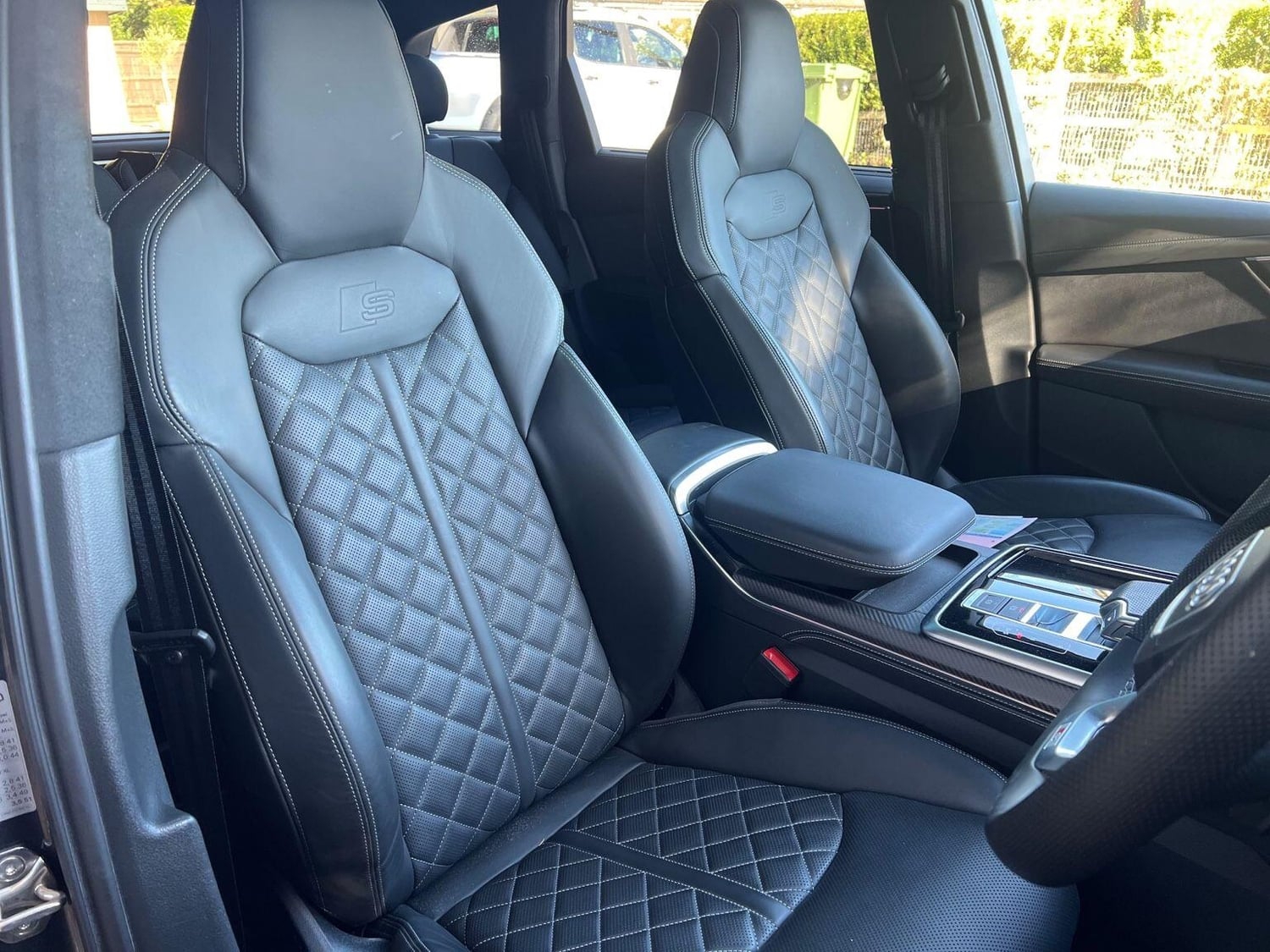 Audi SQ7 Newbury