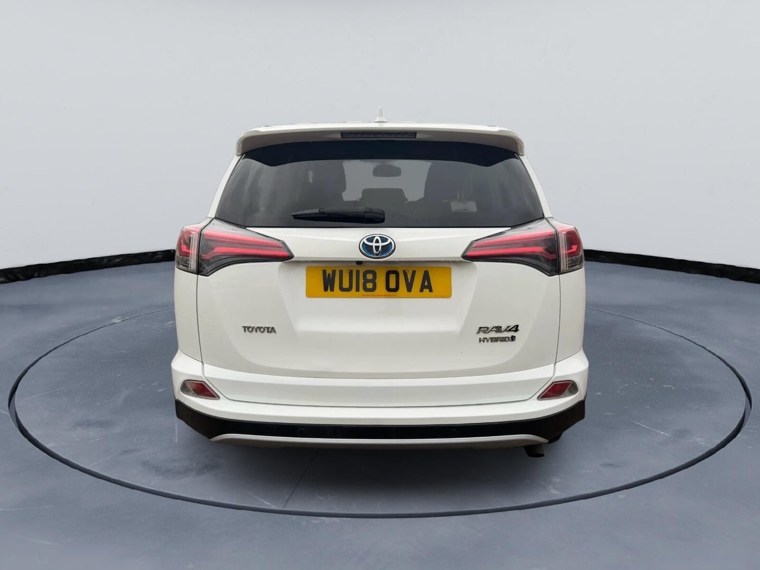 Toyota RAV4 2018 - Cars