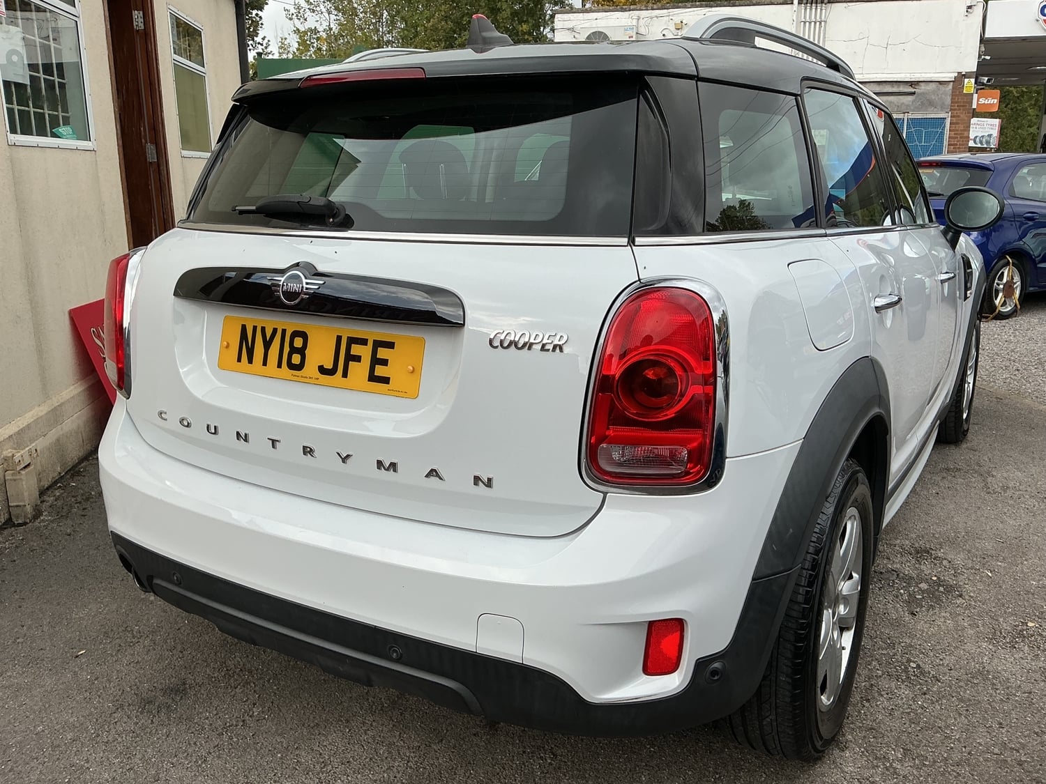 [ berth ]Mini Countryman