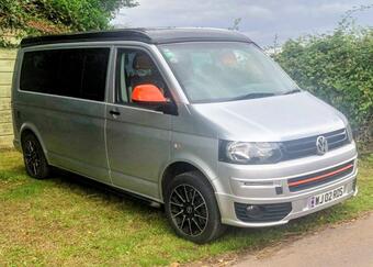 VW (Volkswagen) Transporter T5 2011 for sale
