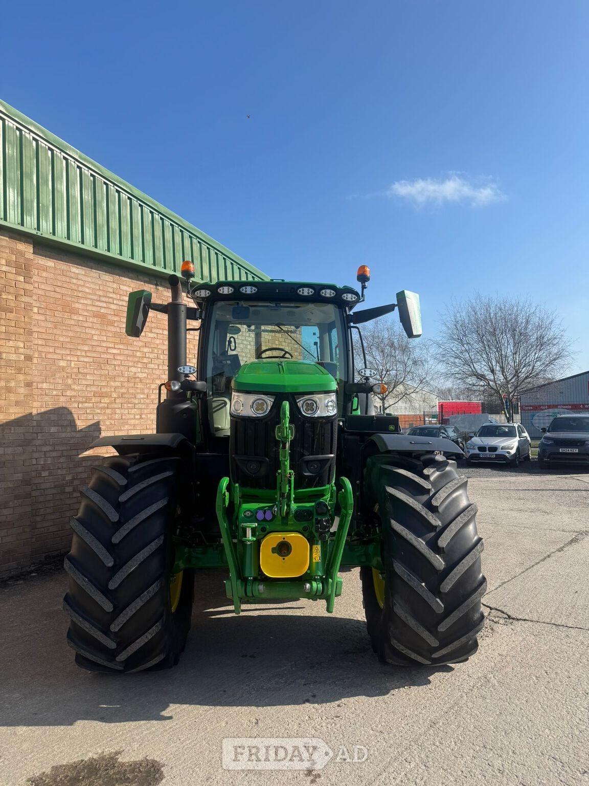[ berth ]John Deere 6R 215