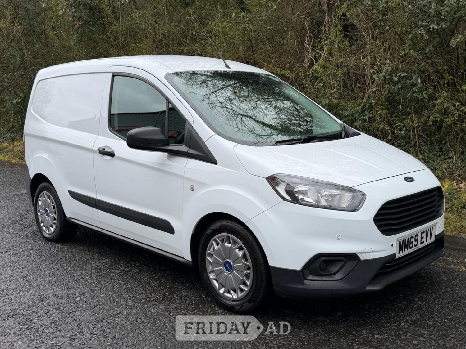 Ford Transit Courier 2020 in Mansfield