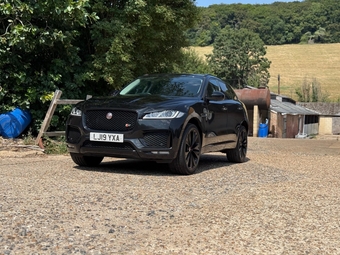 Jaguar F-Pace 2019