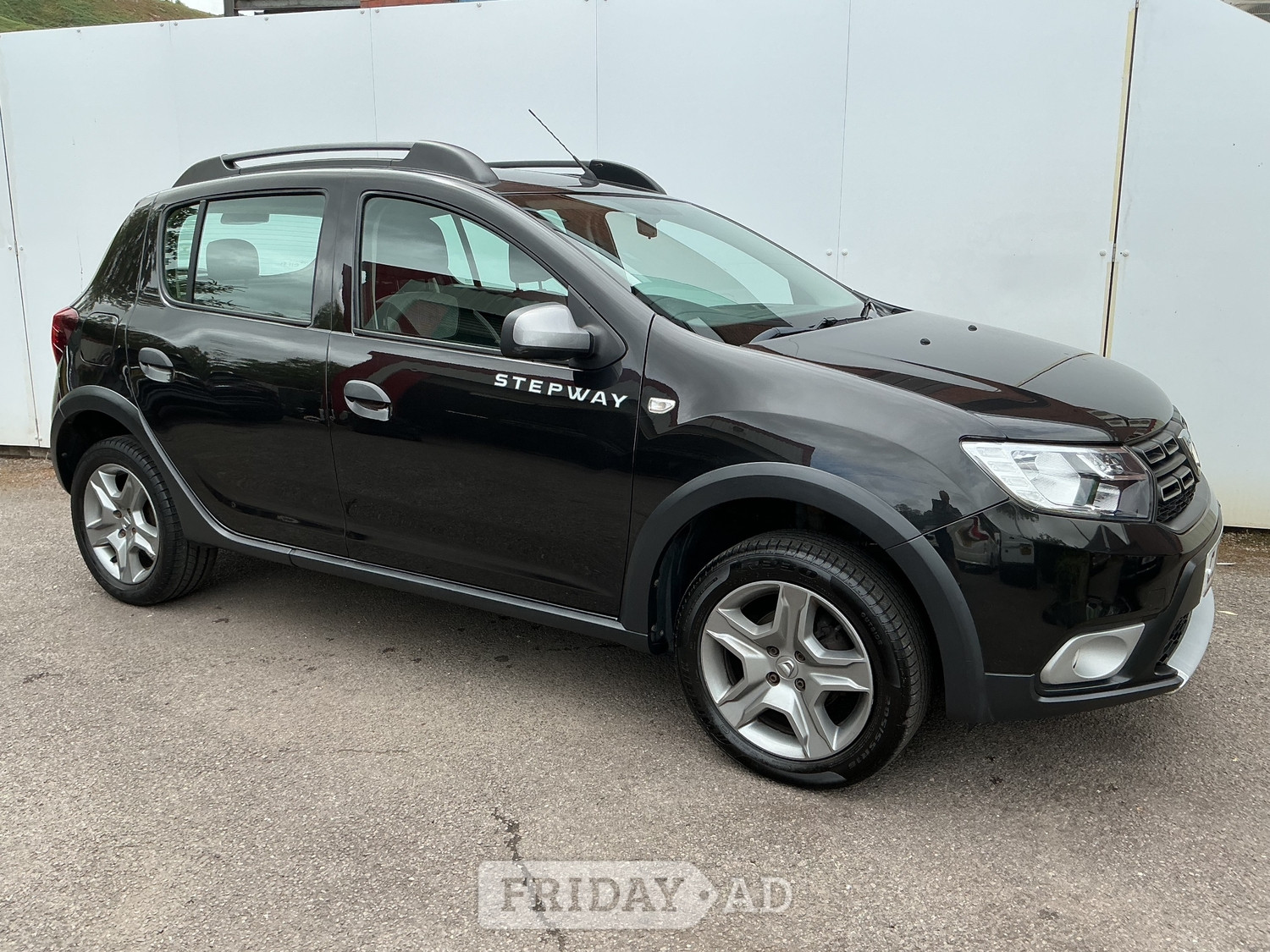 Dacia Sandero Stepway 2019 - Cars in Porth