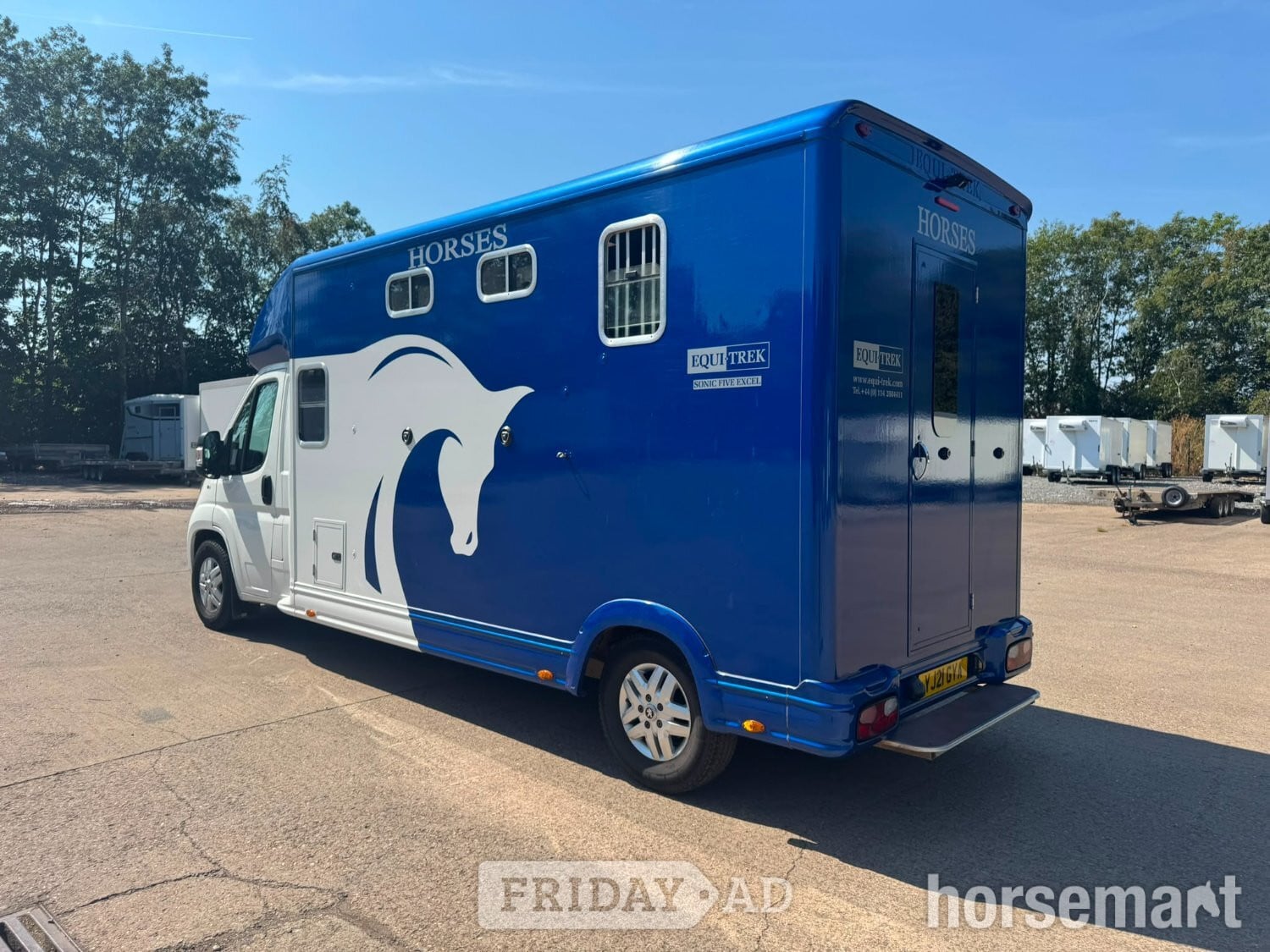 Equi-Trek Super Sonic Five Excel  Peugeot Horsebox - Trailers & Horseboxes