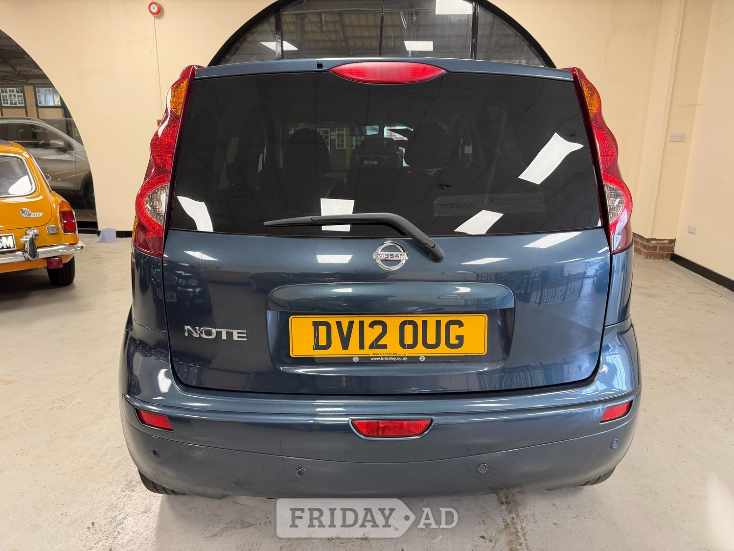 Nissan Note 2012 - Cars