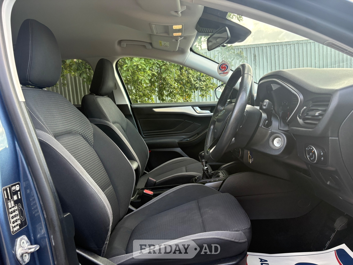 Ford Focus 2019 - Cars in Airdrie