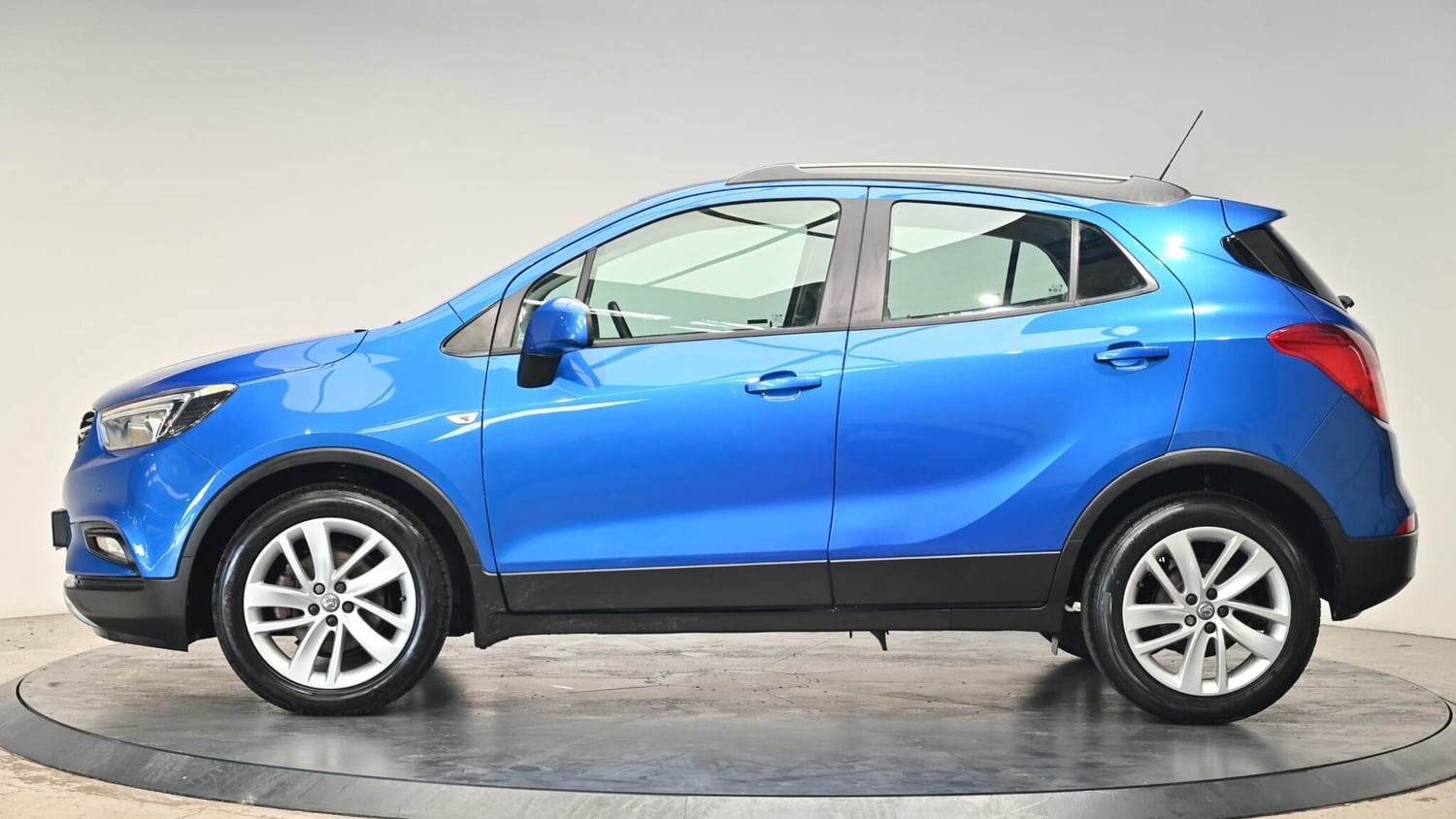 [ berth ]Vauxhall Mokka X
