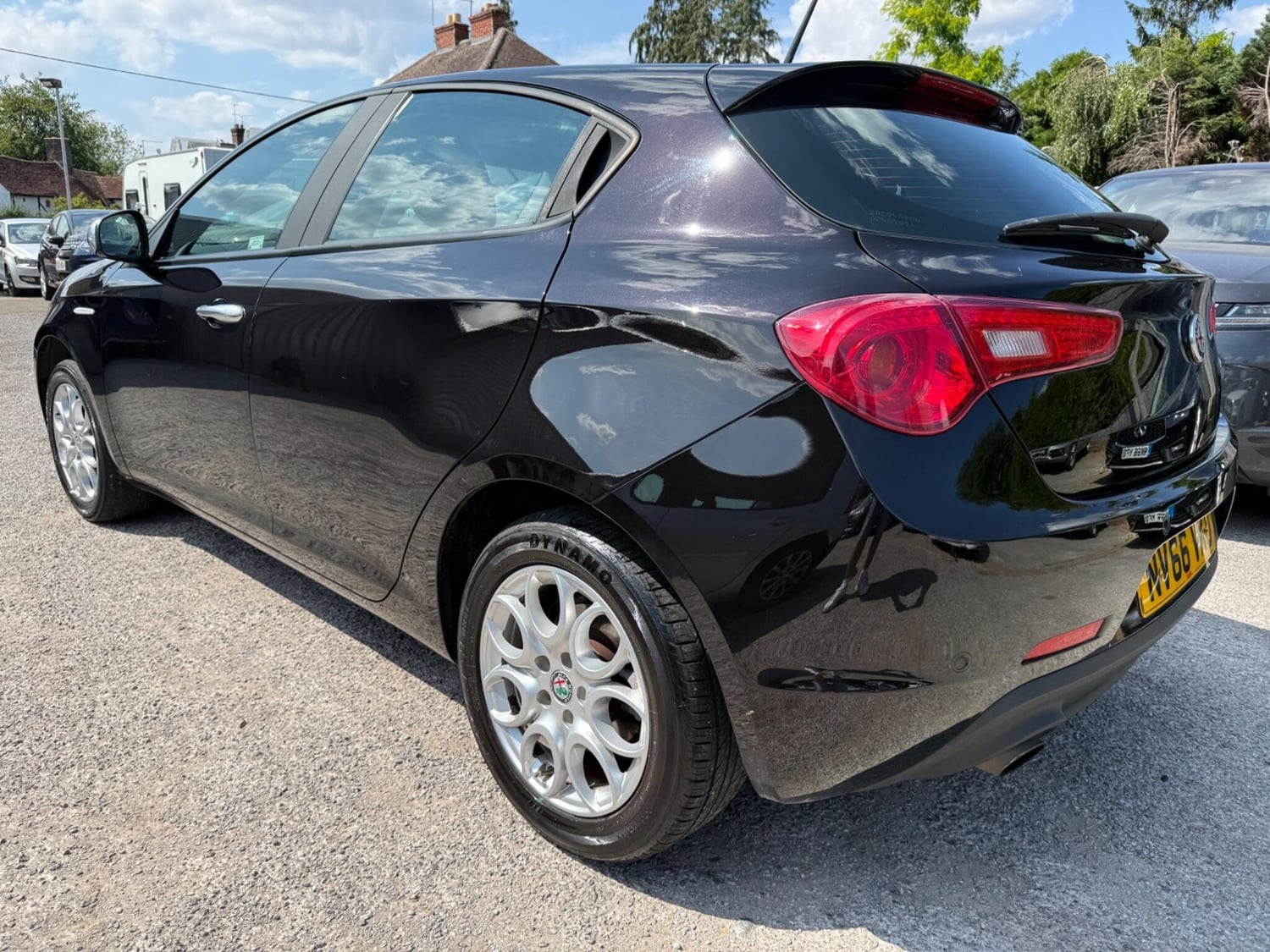 Alfa Romeo Giulietta 2017 - Cars in Crawley