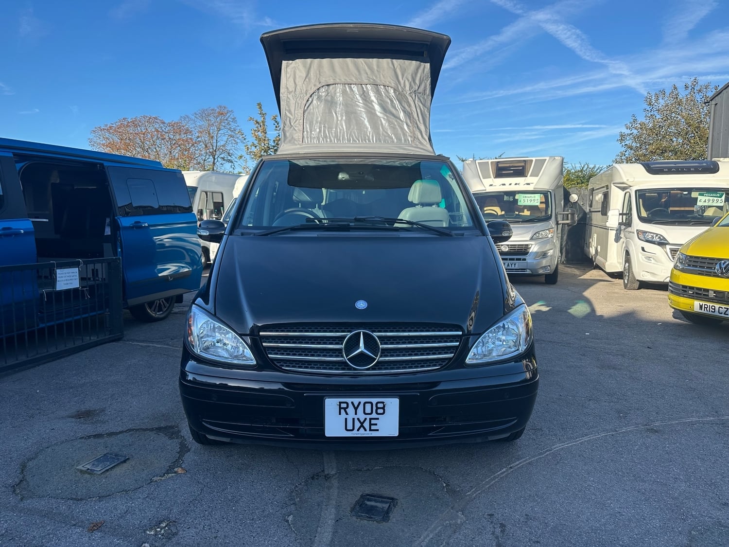 [ berth ]Mercedes-Benz Viano