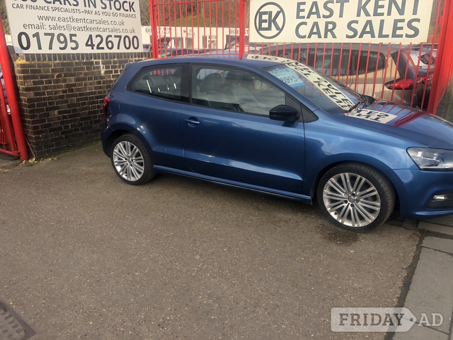Volkswagen Polo 2015 - Cars in Sittingbourne
