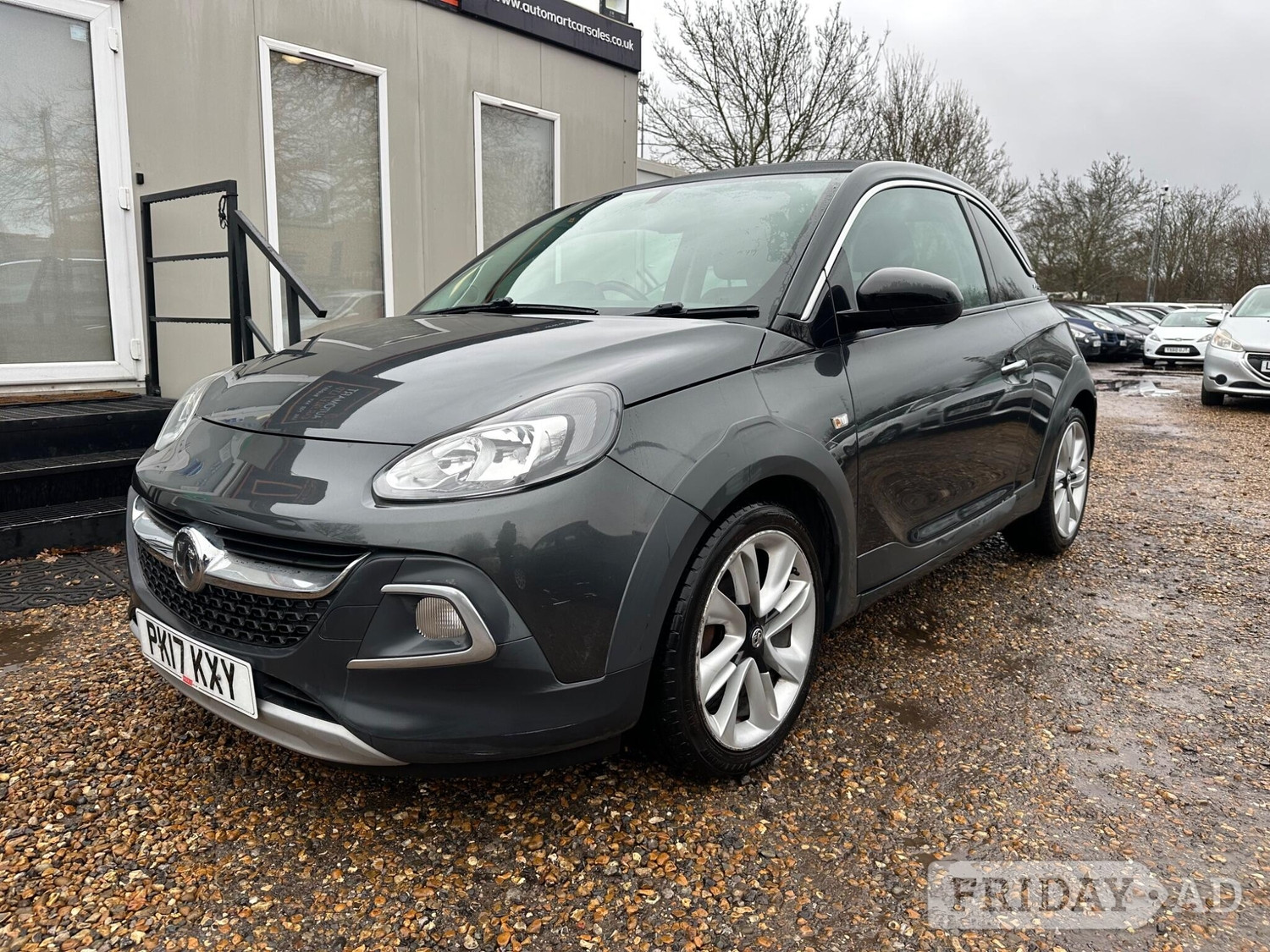 [ berth ]Vauxhall Adam