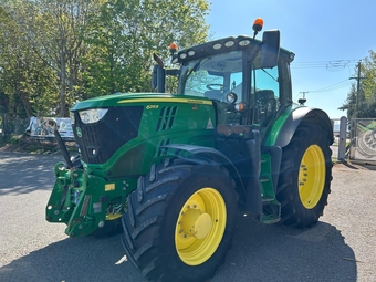 John Deere 6215R (2021) Tractor