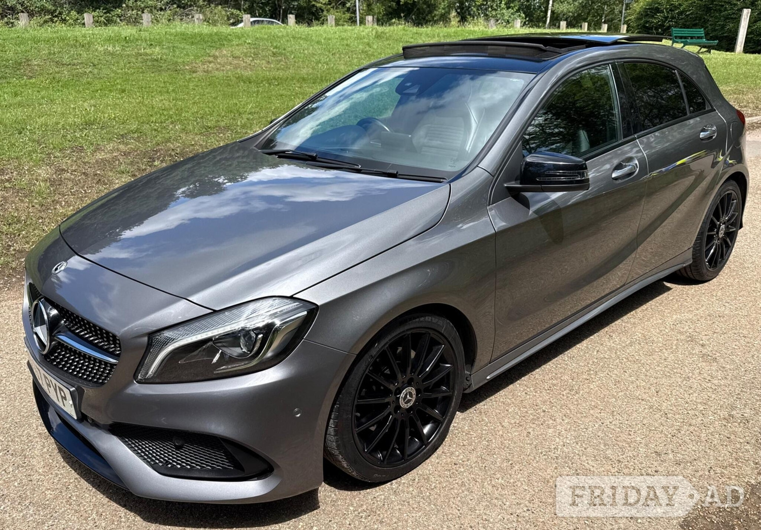 [ berth ]Mercedes-Benz A Class