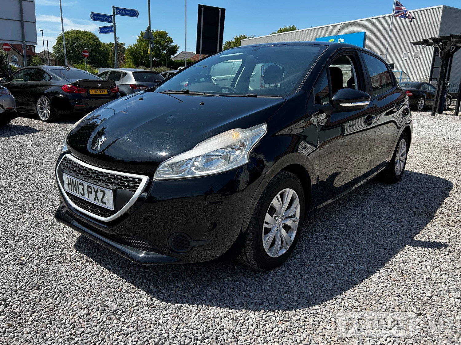 Peugeot 208 2013 - Cars in Fareham