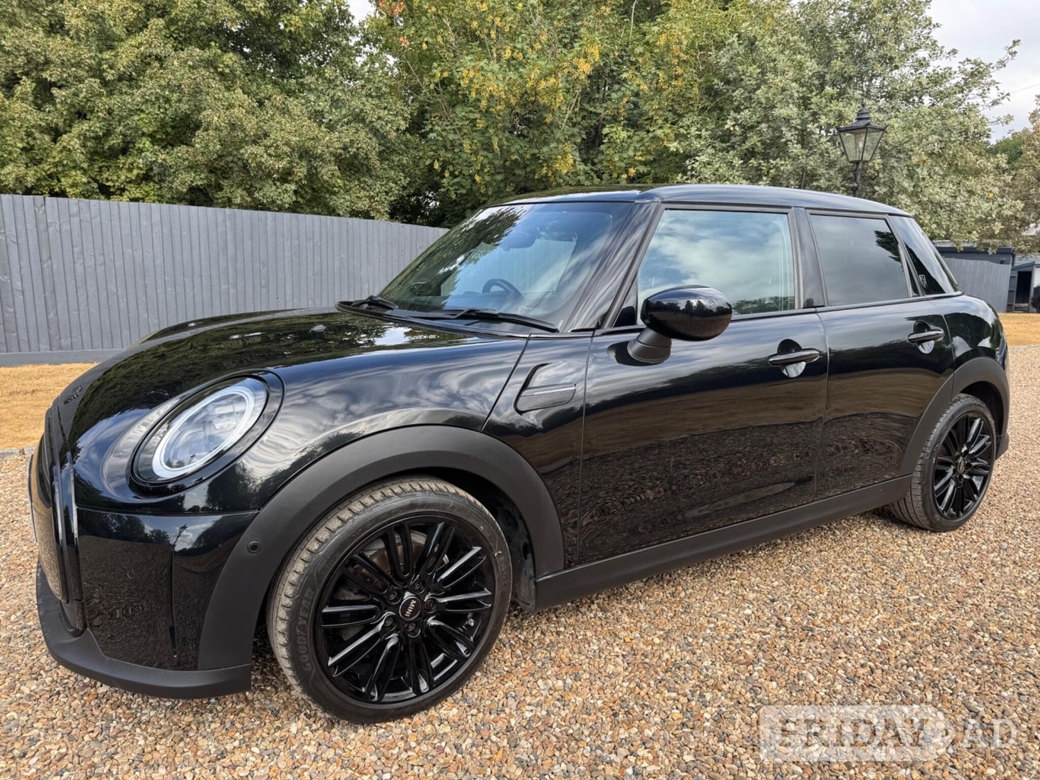 Mini Hatch 2022 in Laleham