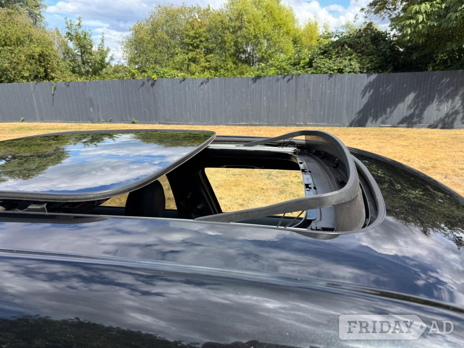 Mini Hatch 2022 - Cars in Staines