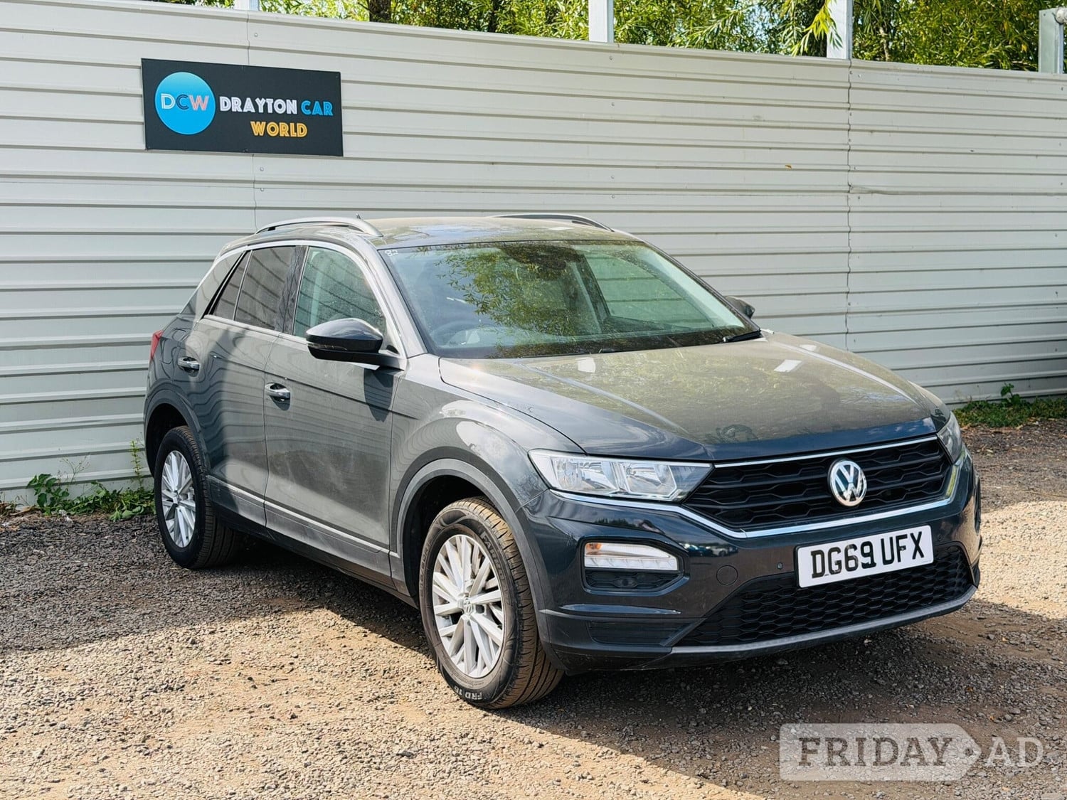 Volkswagen T-Roc 2019 - Cars in Hillingdon