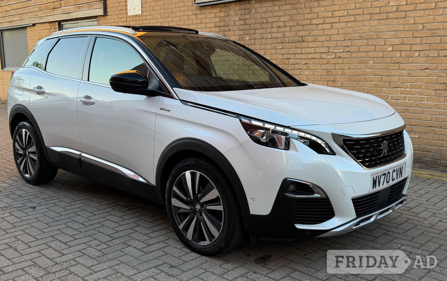 [ berth ]Peugeot 3008